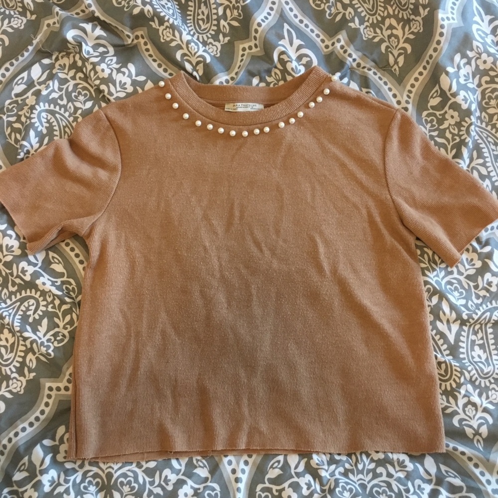 Zara pearl necklace crop top